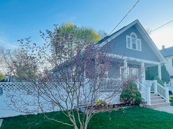 15 Bates Rd