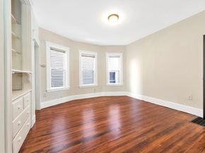 18 Peverell St, Boston MA 02125