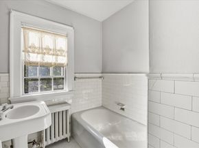 161 Moraine St, Brockton MA 02301