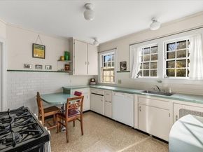161 Moraine St, Brockton MA 02301
