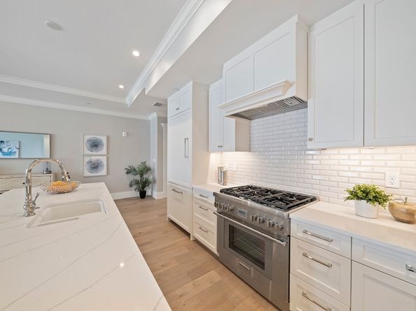 124 Elm Street 308, Cohasset MA 02025