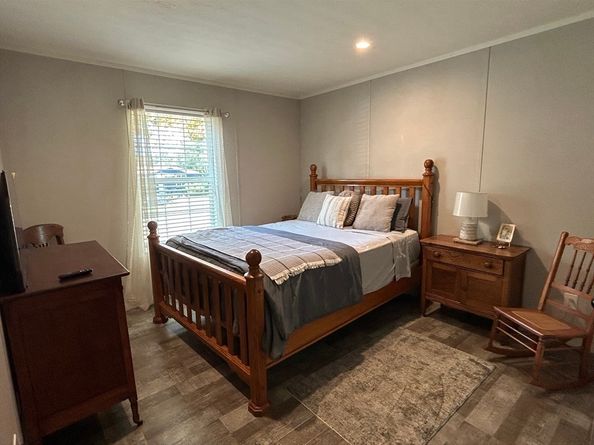 41 Longboat Road, Wareham MA 02576