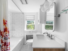 30 Whitney St, Milford MA 01757