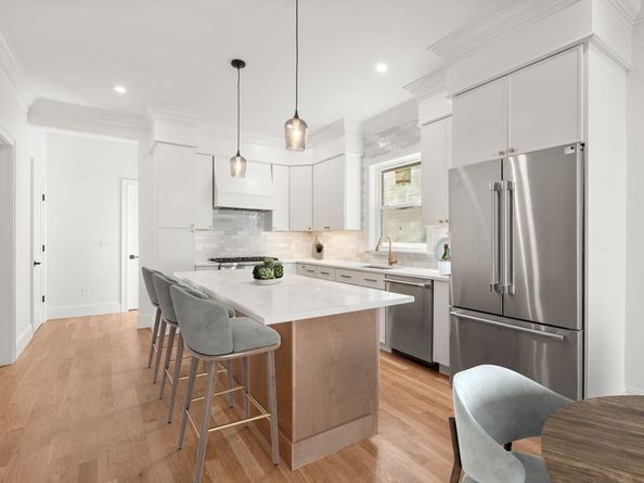 803 E 5th St, Boston MA 02127