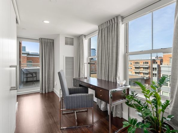 4 Battery Wharf 4602, Boston MA 02109