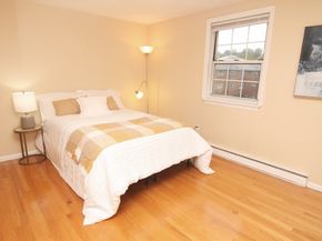 12 Colonial Village Dr 12, Arlington MA 02474
