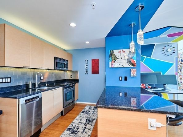1 Earhart St 720, Cambridge MA 02141