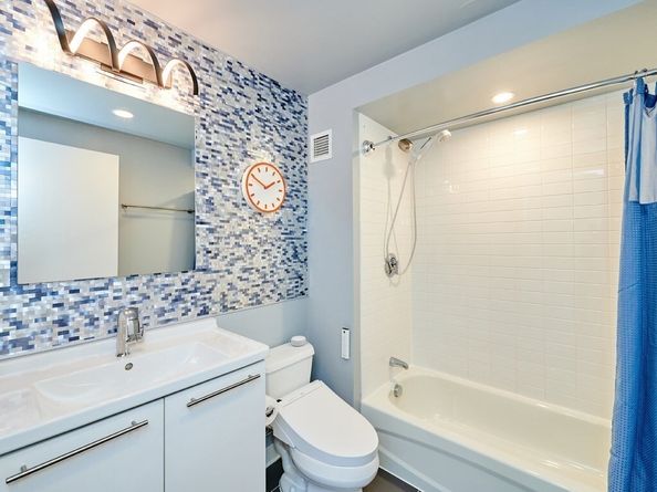 1 Earhart St 720, Cambridge MA 02141