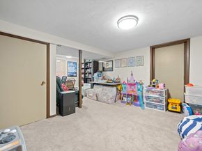 276 Saint Nicholas Ave, Worcester MA 01606