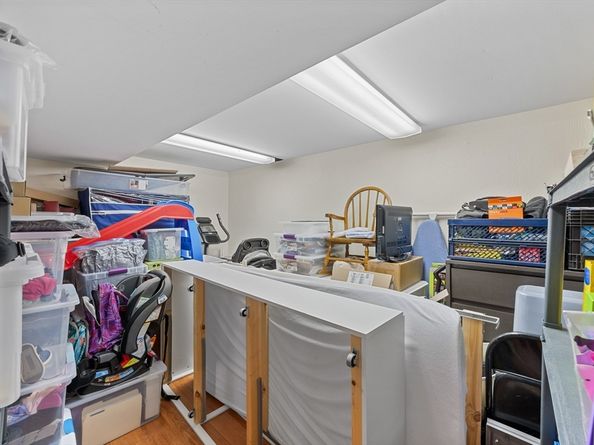 276 Saint Nicholas Ave, Worcester MA 01606