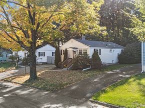 276 Saint Nicholas Ave, Worcester MA 01606