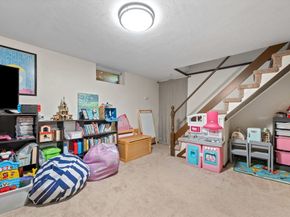 276 Saint Nicholas Ave, Worcester MA 01606