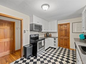 276 Saint Nicholas Ave, Worcester MA 01606