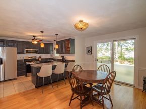271 Wellman Ave 271, Chelmsford MA 01863