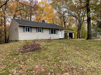 381 Pleasant St