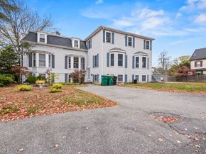 18 Central St, Woburn MA 01801