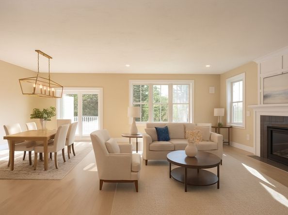 53 Thomas Mann Circle 31, Norfolk MA 02056