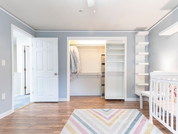 213 Bayberry Hill Ln 213, Leominster MA 01453