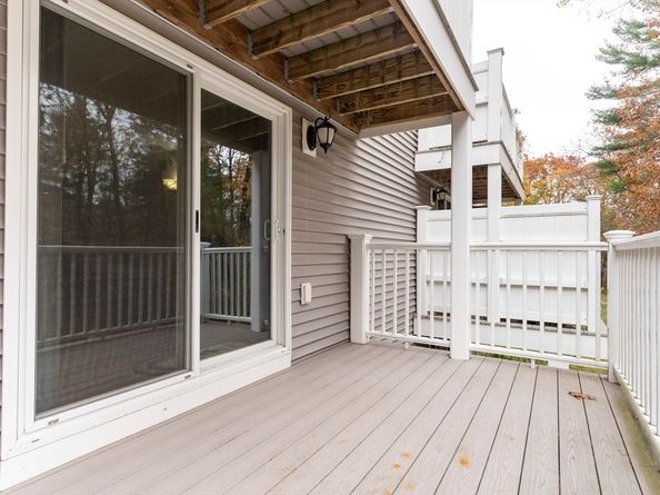 213 Bayberry Hill Ln 213, Leominster MA 01453