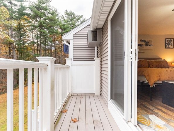 213 Bayberry Hill Ln 213, Leominster MA 01453