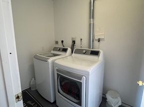 97 E Street Ext, Milford MA 01757