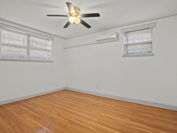 58 Elm Street 1, Worcester MA 01609