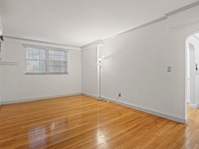 58 Elm Street 1, Worcester MA 01609