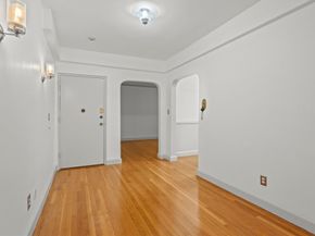 58 Elm Street 1, Worcester MA 01609