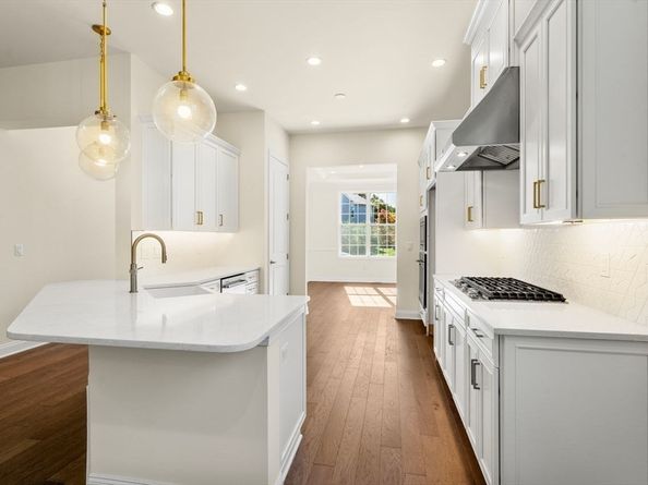 3 Jameson Dr 3, Millis MA 02054