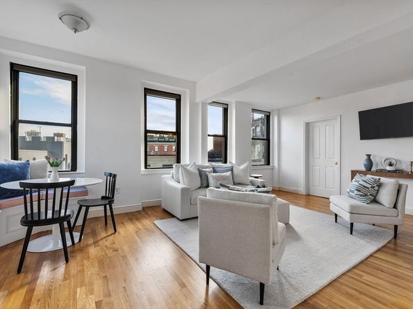 4 Charlesgate East 601, Boston MA 02215