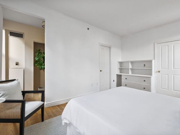 4 Charlesgate East 601, Boston MA 02215