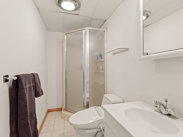 7 Wainwright Rd 29, Winchester MA 01890