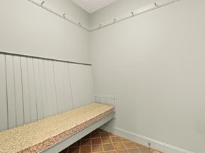 7 Wainwright Rd 29, Winchester MA 01890