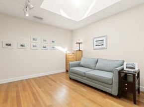 7 Wainwright Rd 29, Winchester MA 01890