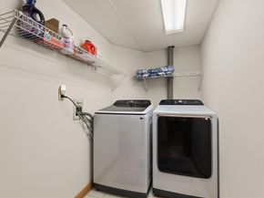 7 Wainwright Rd 29, Winchester MA 01890