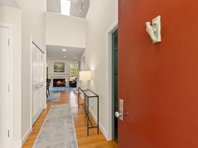 7 Wainwright Rd 29, Winchester MA 01890