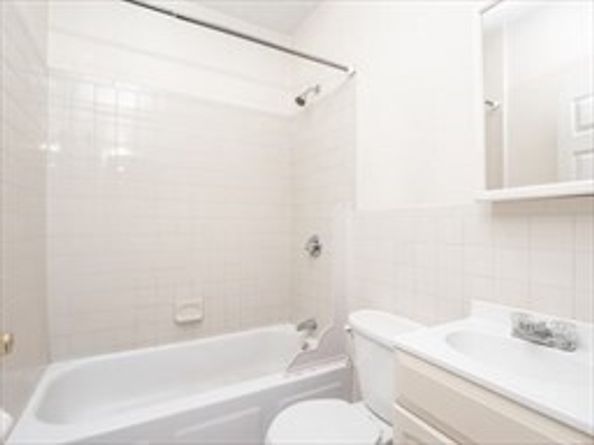 4 Saxton St, Boston MA 02125