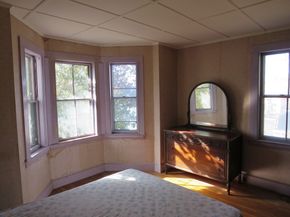 14 Meadow St, Salem MA 01970
