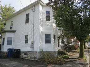14 Meadow St, Salem MA 01970