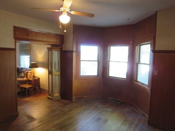 14 Meadow St, Salem MA 01970