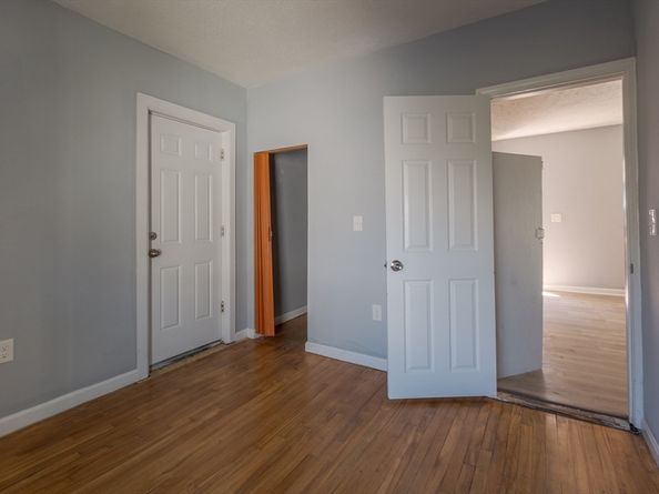 52 & 52.5 Wall St, Worcester MA 01604