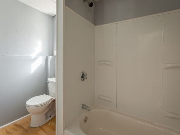 52 & 52.5 Wall St, Worcester MA 01604