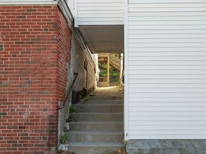 52 & 52.5 Wall St, Worcester MA 01604