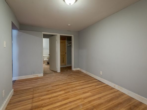 52 & 52.5 Wall St, Worcester MA 01604