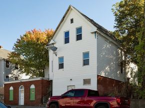 52 & 52.5 Wall St, Worcester MA 01604
