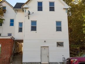 52 & 52.5 Wall St, Worcester MA 01604