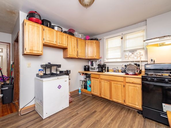 35 Bradshaw Street, Boston MA 02121