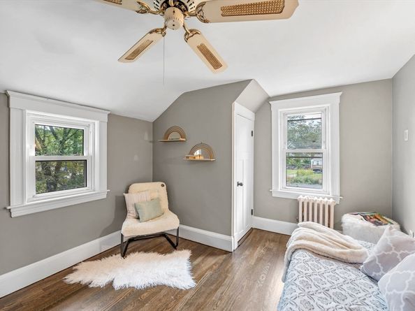 668 S Main St, Sharon MA 02067