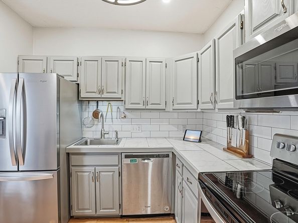 14 Grove St 2, Westborough MA 01581