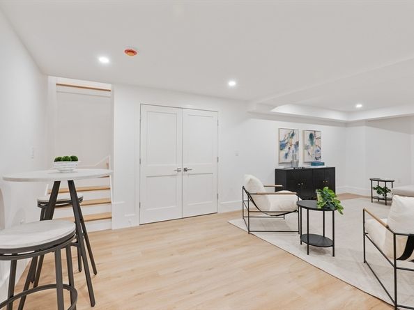 65 Francis, Brookline MA 02446